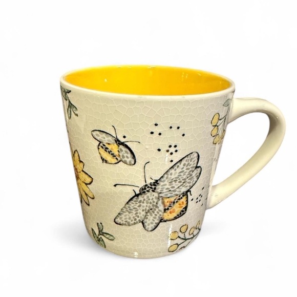 souls and sunshine Other - Large Souls and Sunshine Butterfly Garden Mug with Yellow Interior
